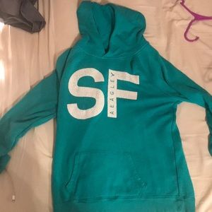 Adorable American eagle sweatshirt !